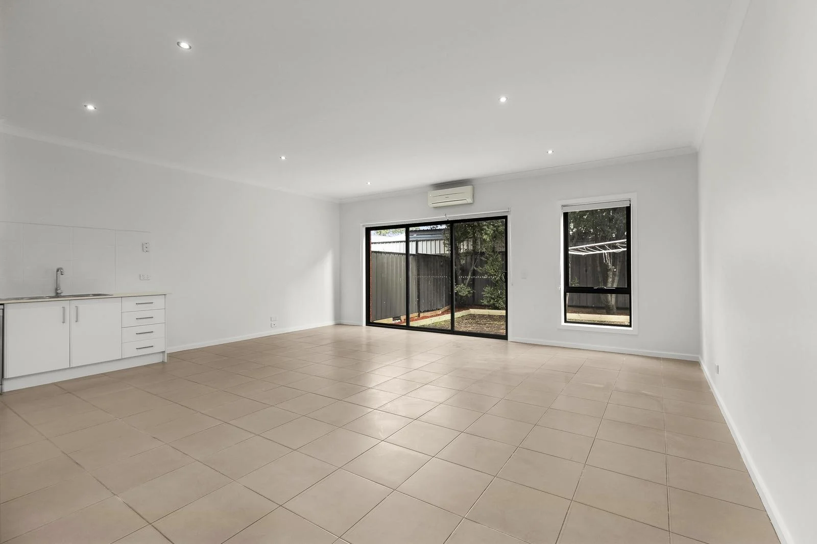 Additional image 5 of 24 Farrell Street, Craigieburn VIC 3064