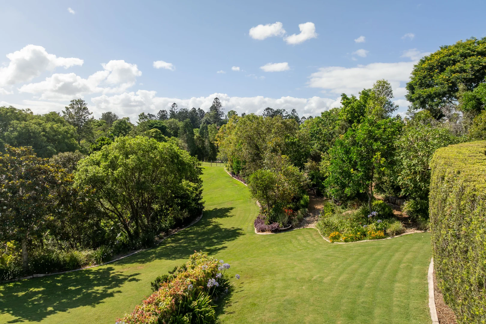 Additional image 5 of 43 Corniche Place, Brookfield QLD 4069
