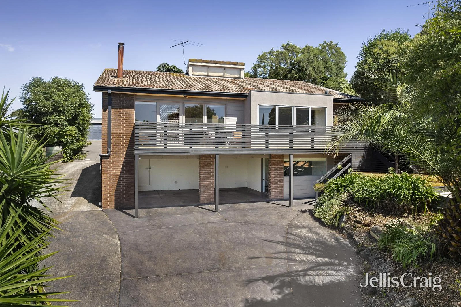 55 Rolling Hills Road, Chirnside Park VIC 3116