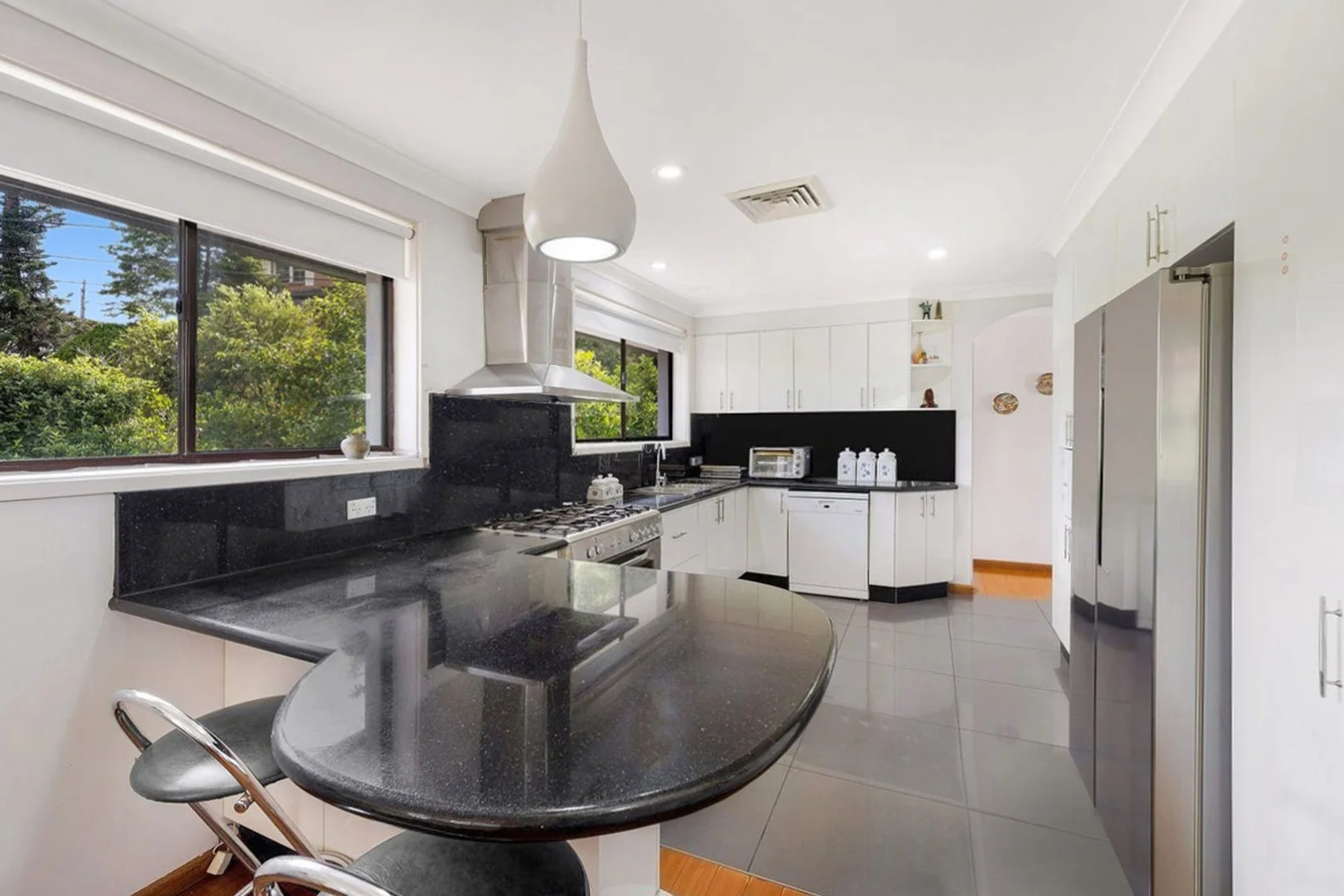 Additional image 4 of 2 Alsace Lane, Peakhurst Heights NSW 2210