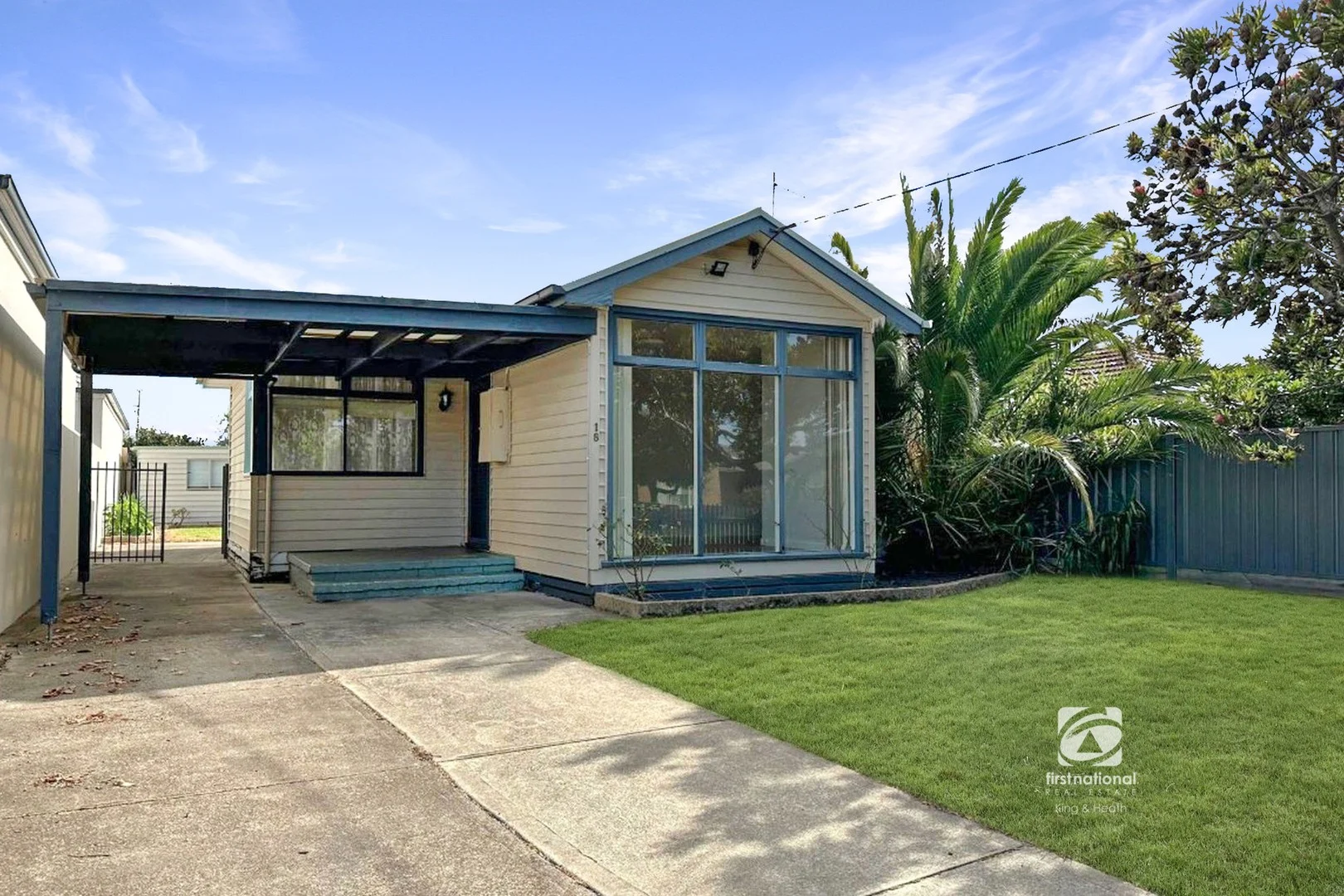 18 Hunter Street, Lakes Entrance VIC 3909