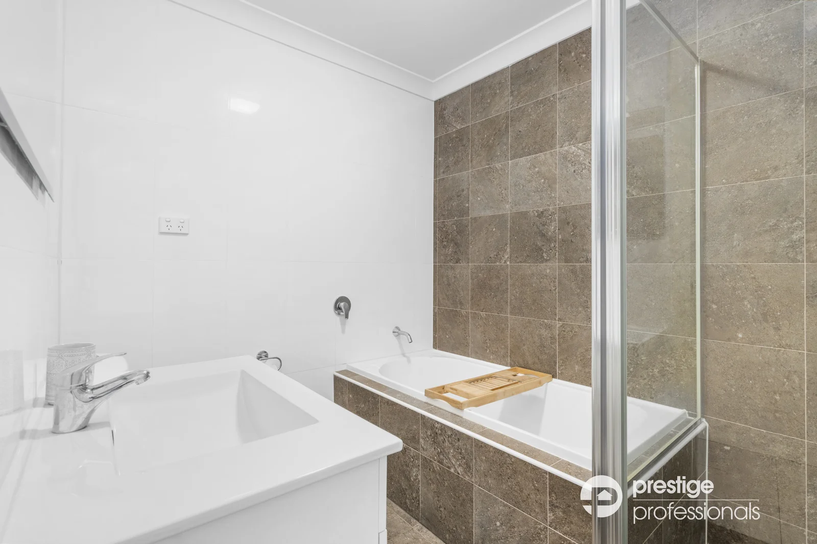 Additional image 8 of 15/96-98 Nuwarra Road, Moorebank NSW 2170