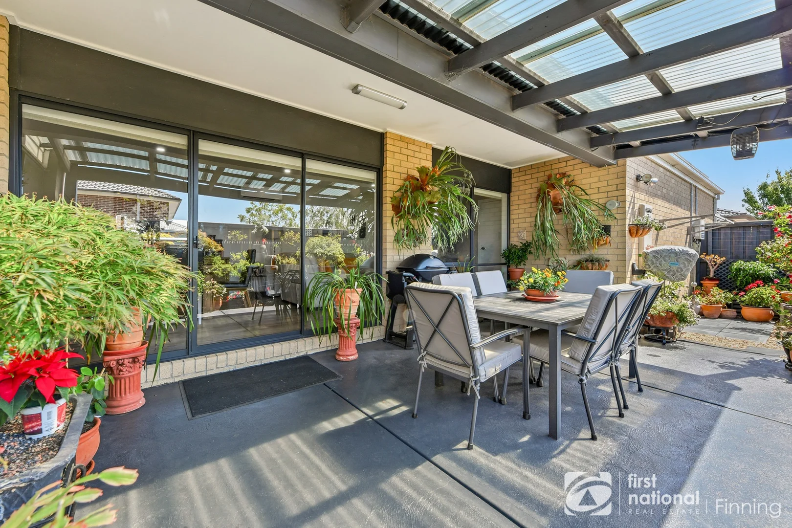 Additional image 8 of 143 Wheelers Park Drive, Cranbourne North VIC 3977