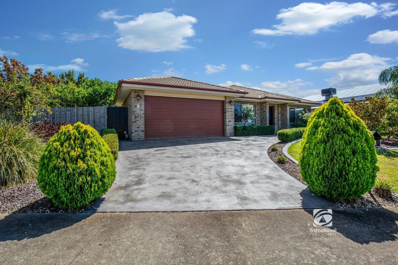 8 The Crescent, Paynesville VIC 3880