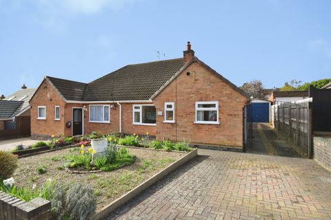 Moorgate Avenue, Birstall, Leicester, Leicestershire LE4