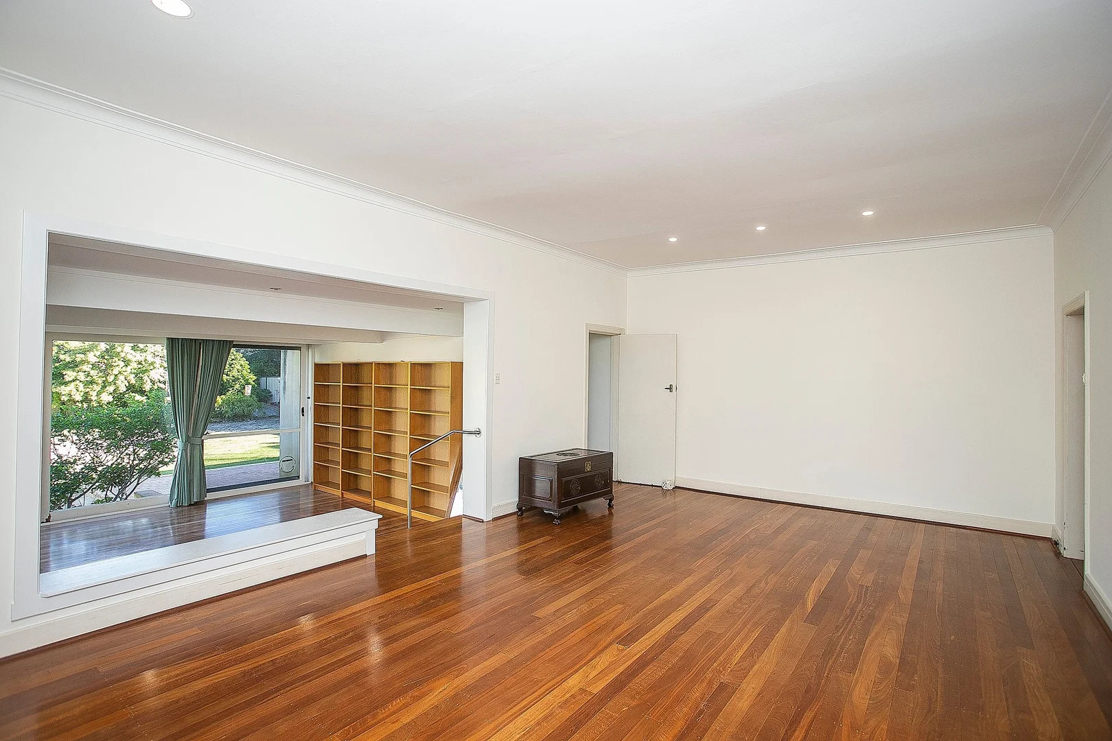 Additional image 7 of 44 Minora Road, Dalkeith WA 6009