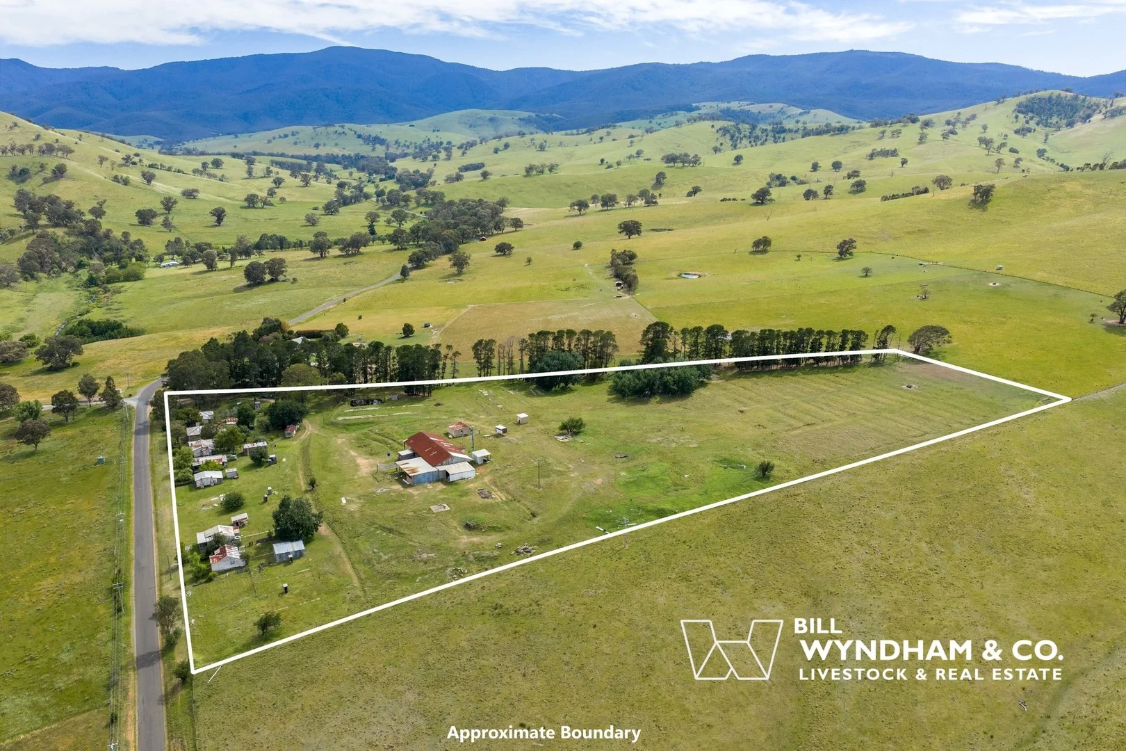 472 Little River Road, Ensay North VIC 3895