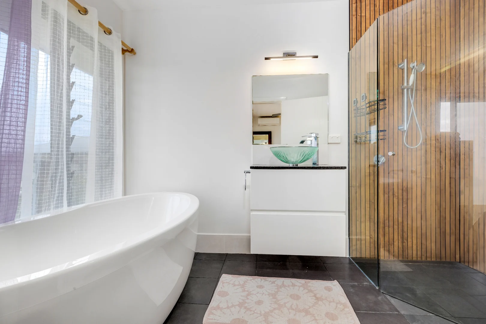 Additional image 14 of 19 Caerlon Place, Greenhill NSW 2440