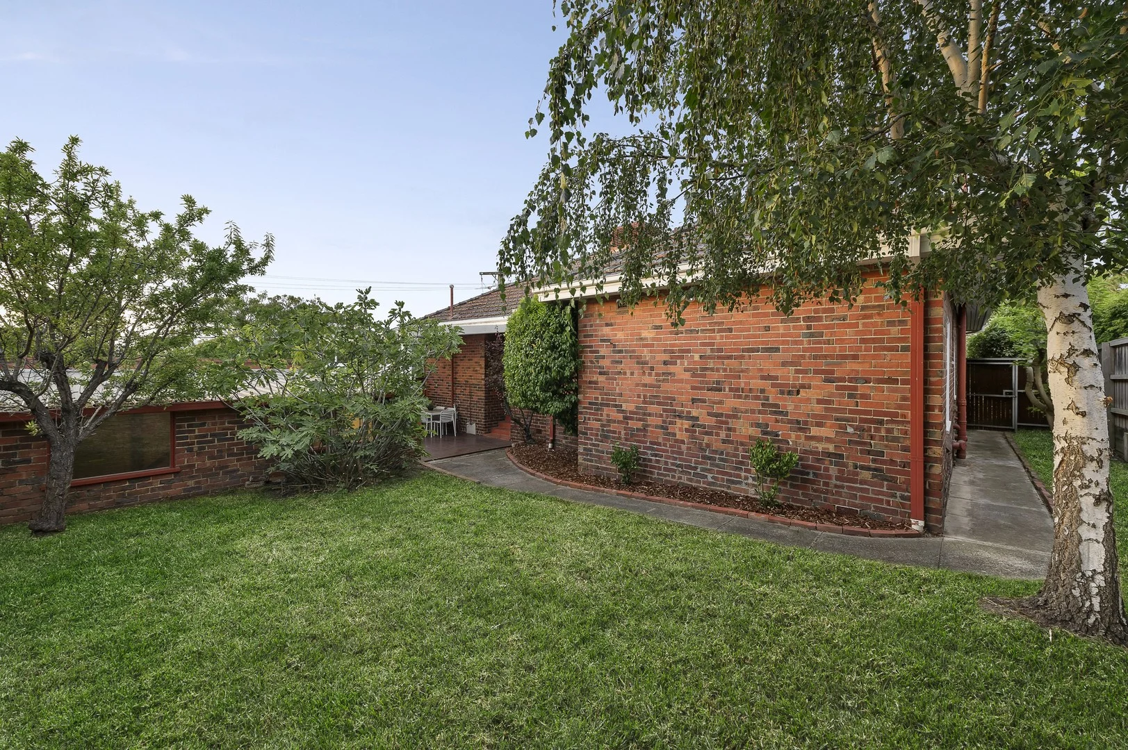 Additional image 2 of 350 Barkers Road, Hawthorn VIC 3122