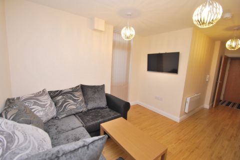 Hendy Street, Roath CF23