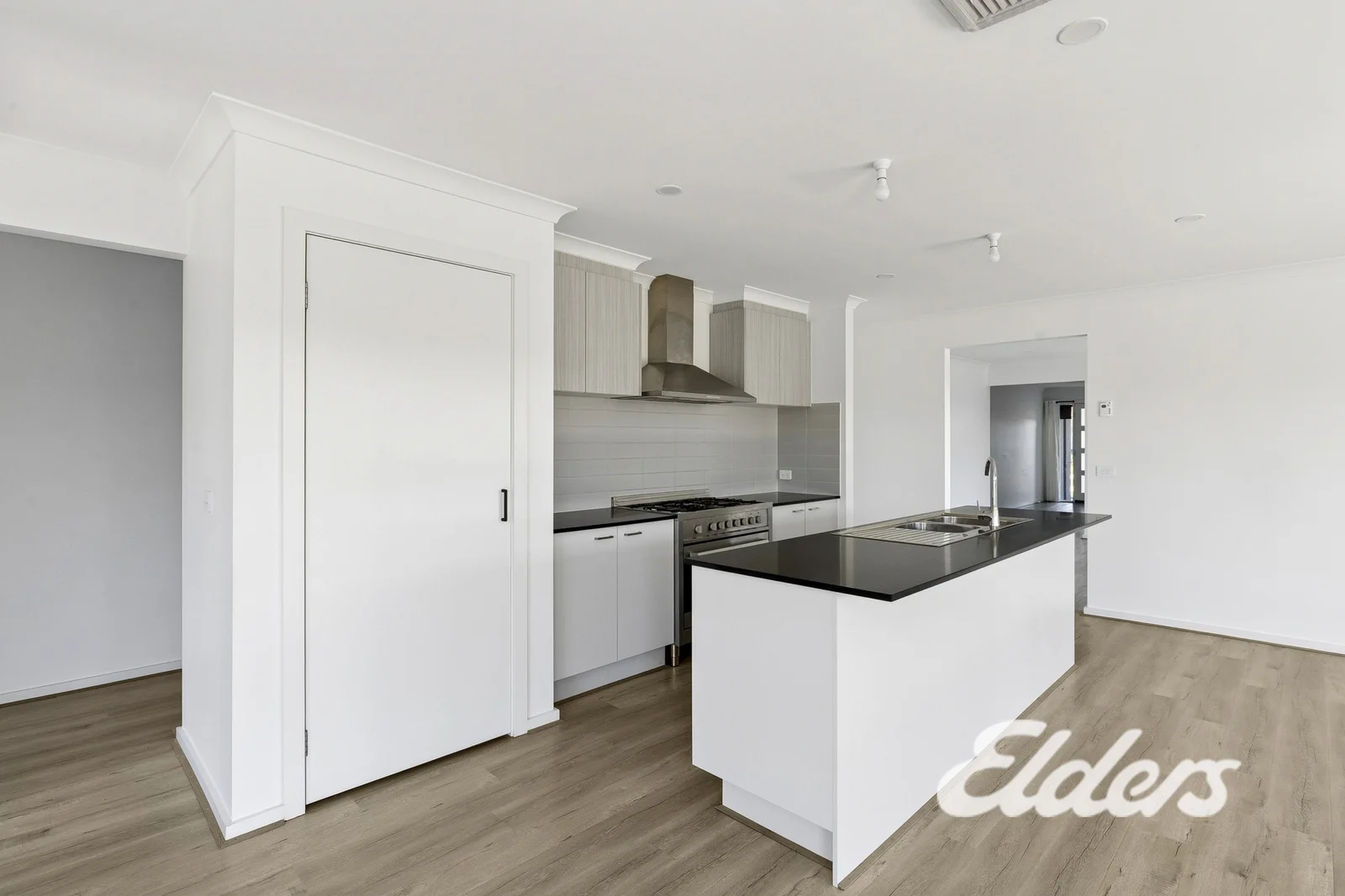 Additional image 8 of 5 Eagle Close, Yarrawonga VIC 3730