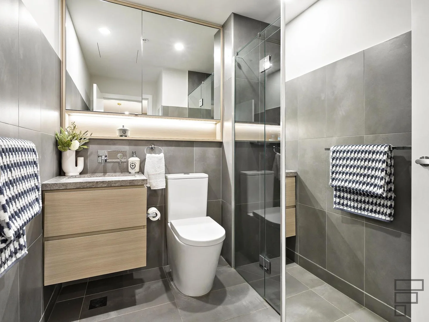 Additional image 5 of 102/50 Kambrook Road, Caulfield North VIC 3161