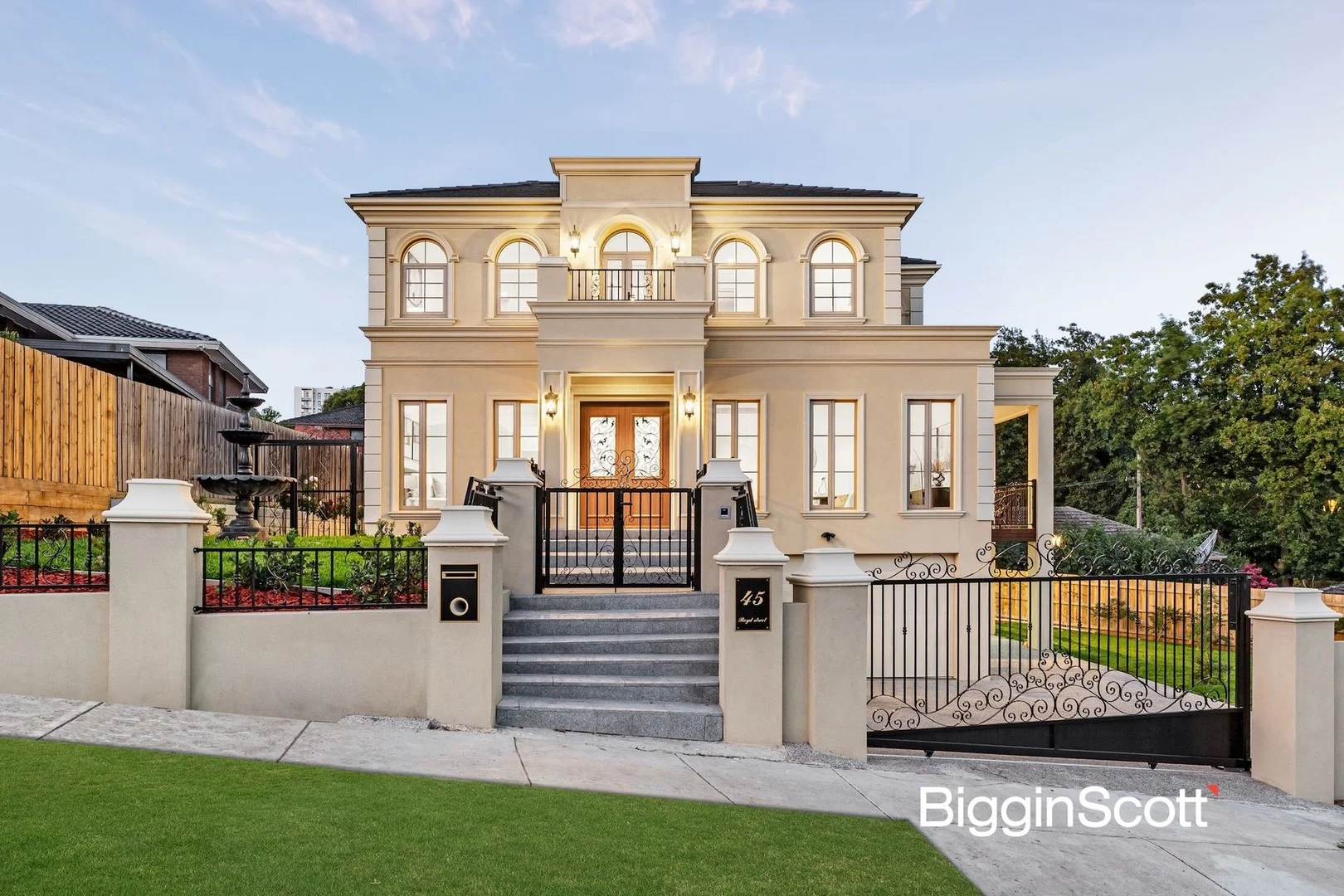 45 Boyd Street, Doncaster VIC 3108