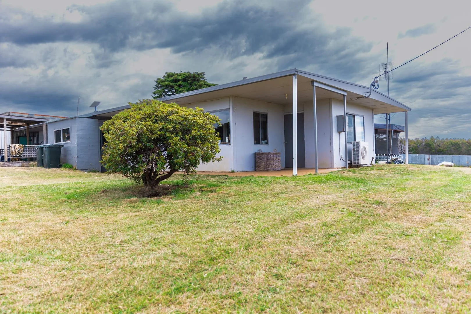 250 East Yolla Road, Henrietta TAS 7325
