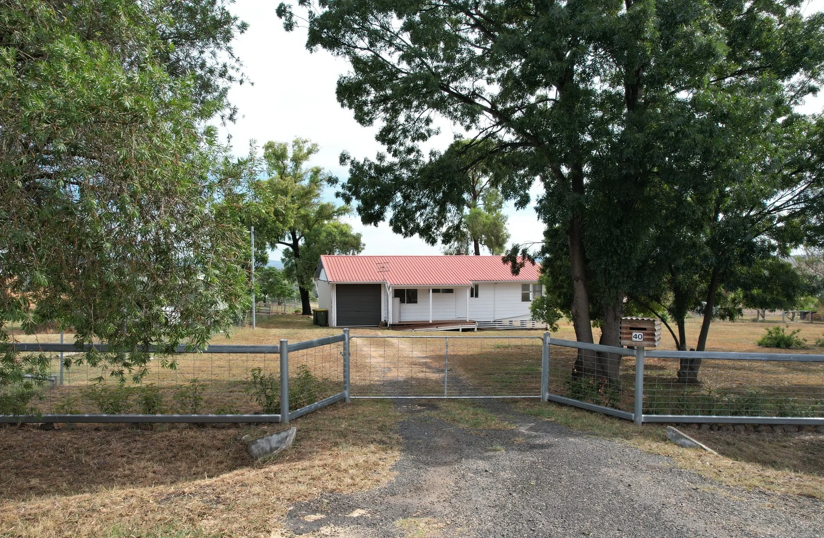 40 HALL ROAD, Merriwa NSW 2329