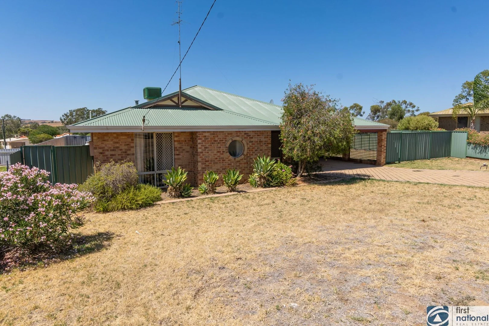 16 Thomson Street, Northam WA 6401
