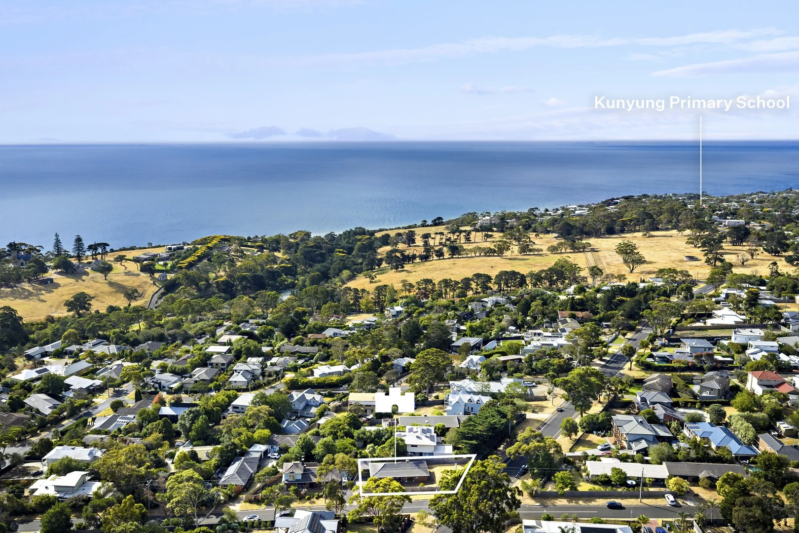 1/30 Volitans Avenue, Mount Eliza VIC 3930