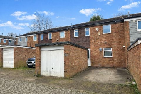 Oronsay Road, Leicester LE4