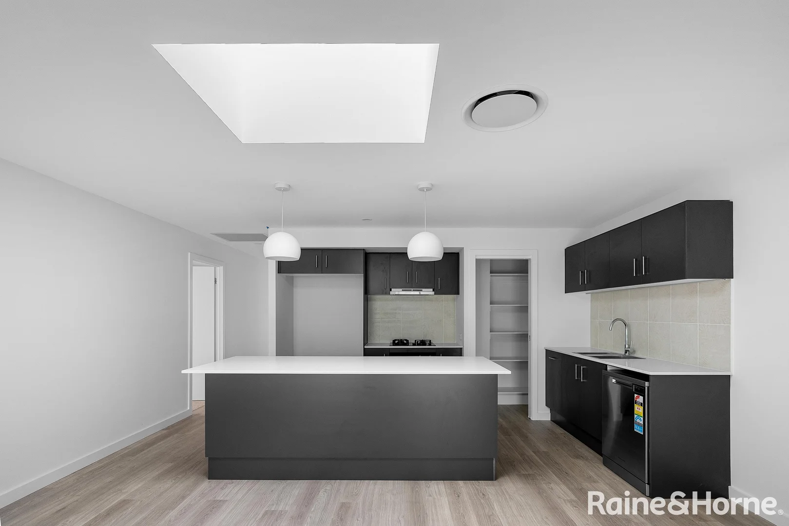 Additional image 12 of 124A Seaspray Street, Narrawallee NSW 2539