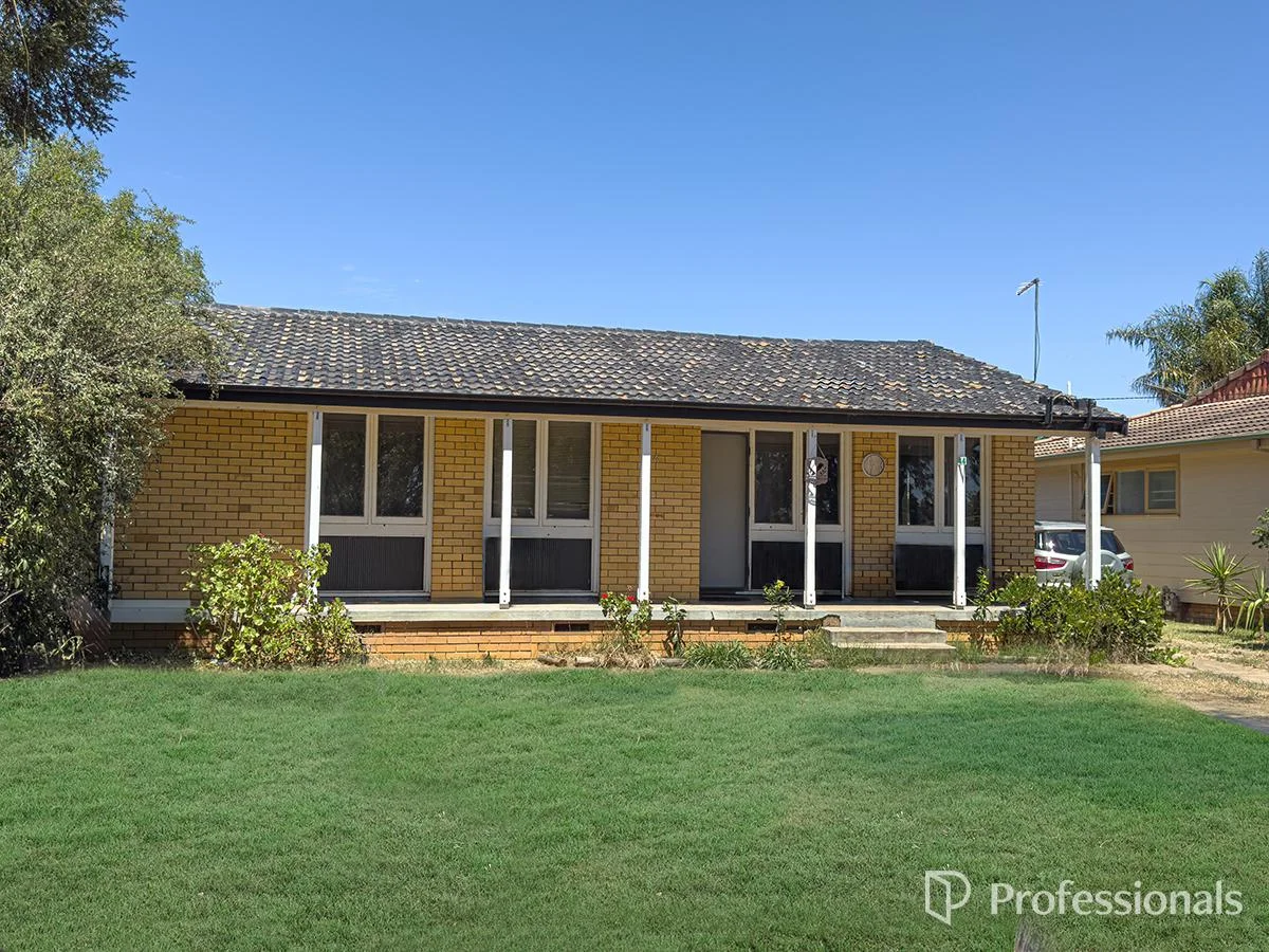44 Tingira Avenue, West Tamworth NSW 2340