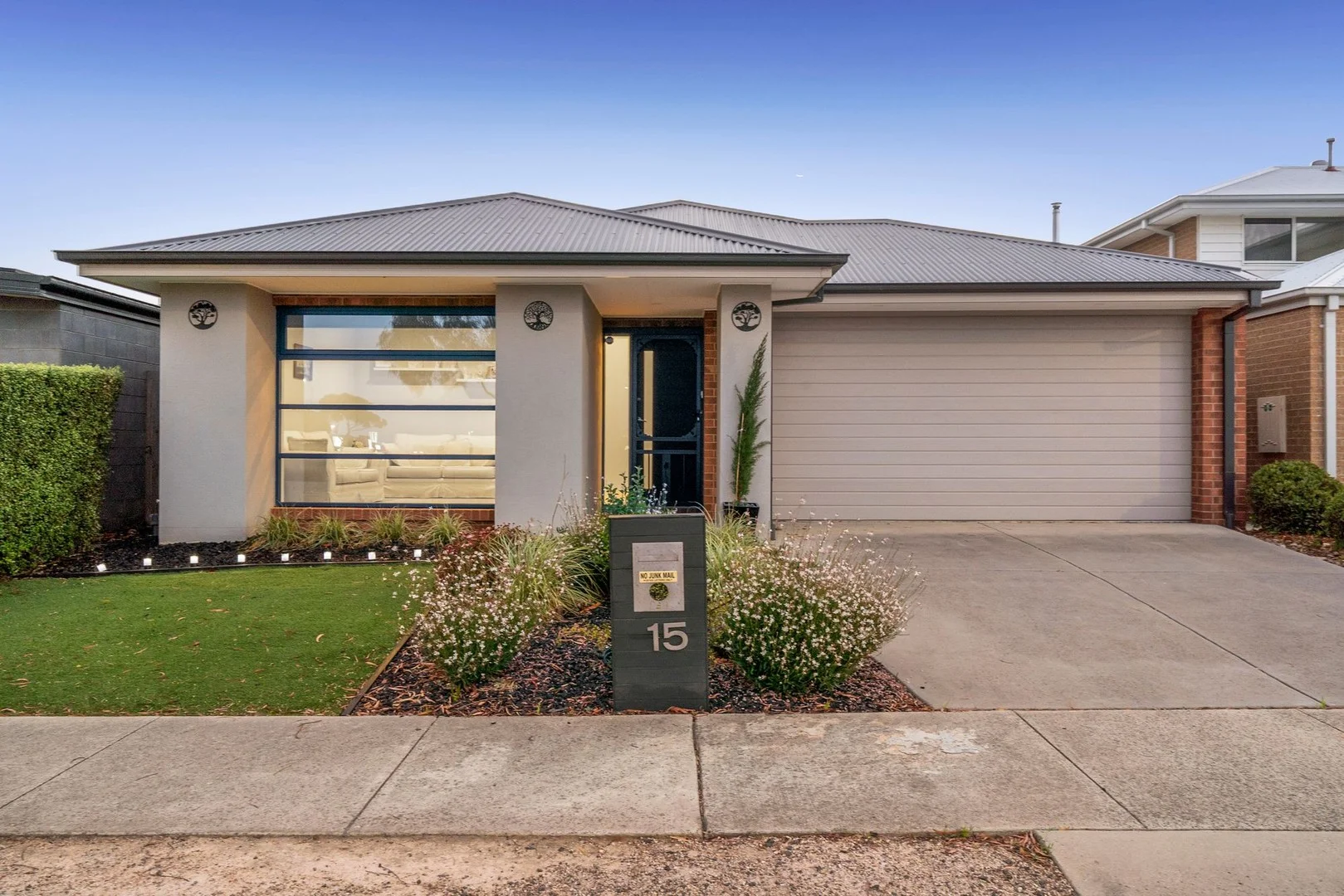 15 Compass Way, Mount Duneed VIC 3217 photo 2
