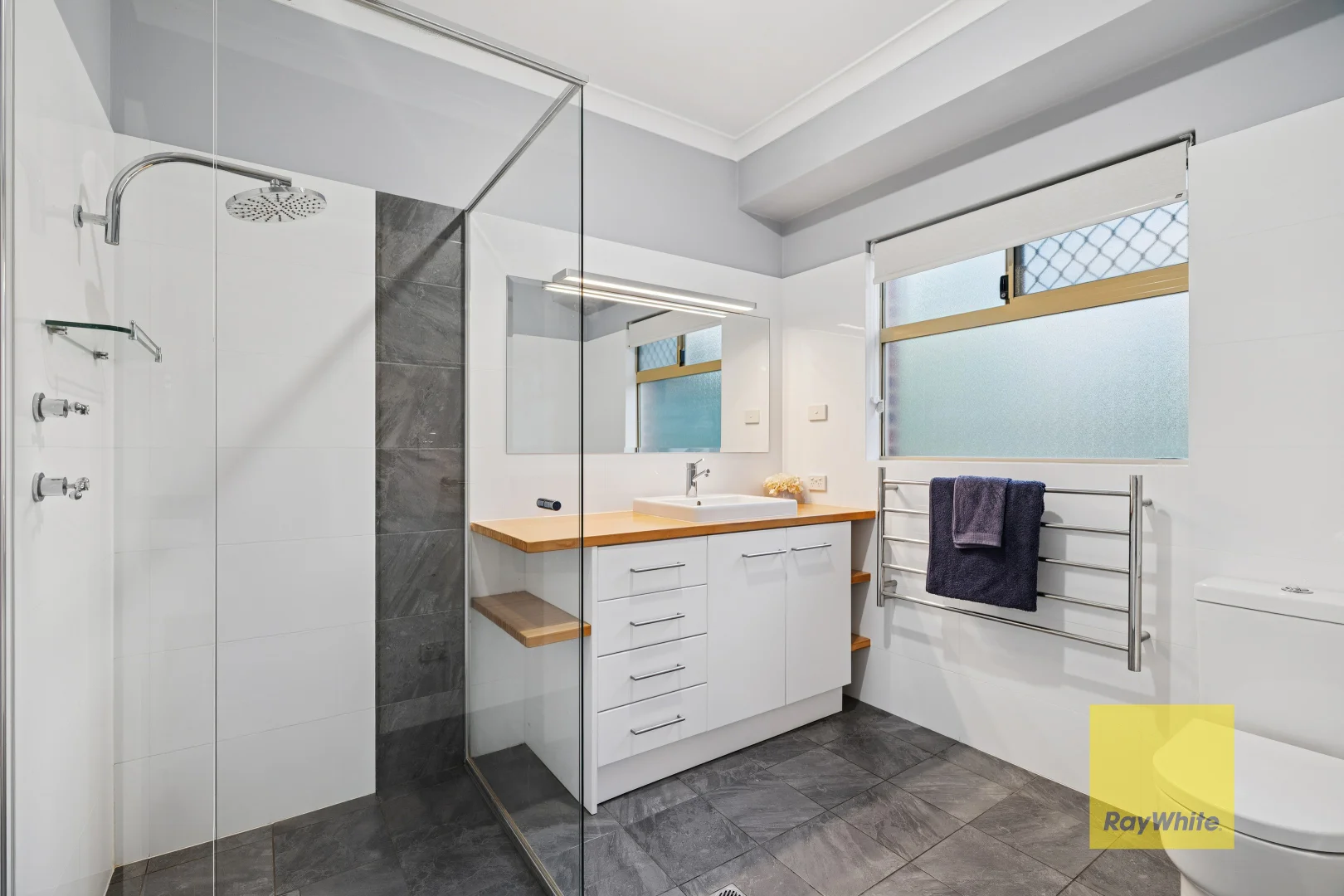 Additional image 7 of 68 Ryan Way, Lesmurdie WA 6076