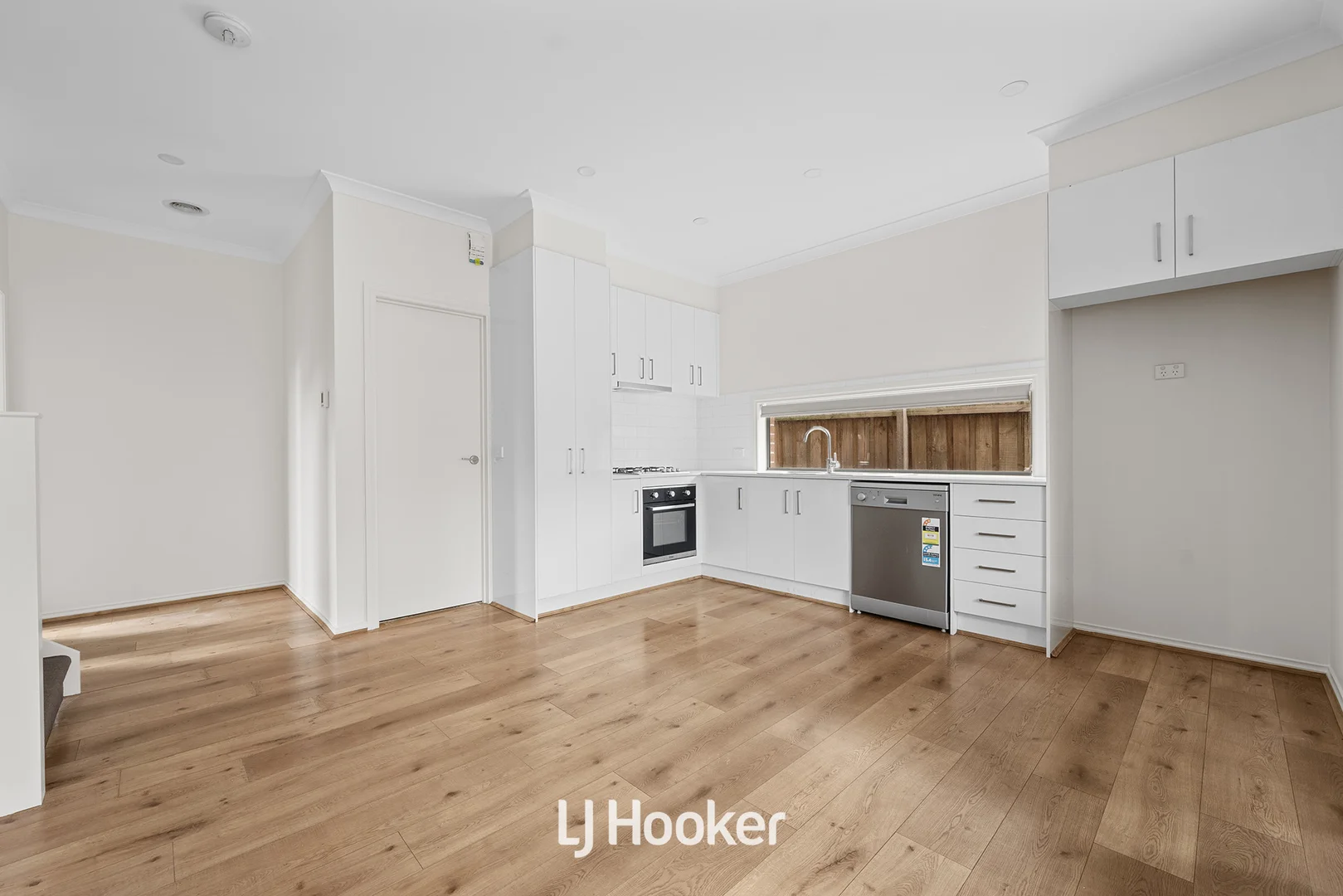 Additional image 16 of 3 & 4 /29 Burrows Avenue, Dandenong VIC 3175