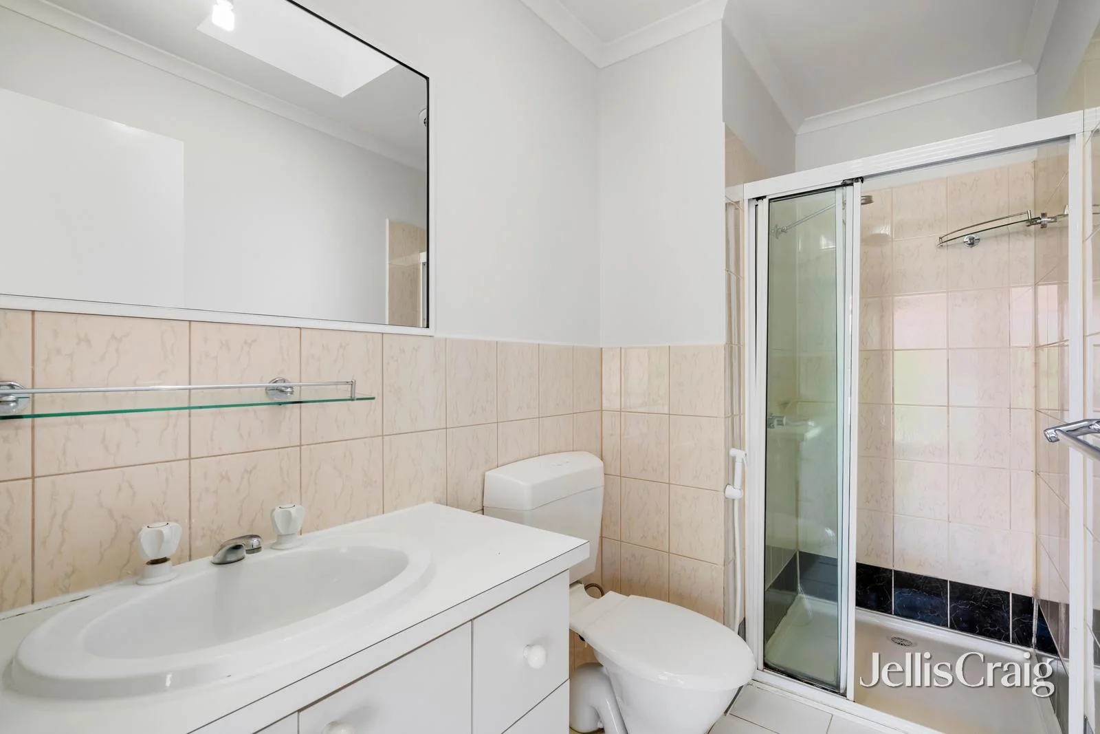 Additional image 9 of 2/14 Mantell Street, Doncaster East VIC 3109