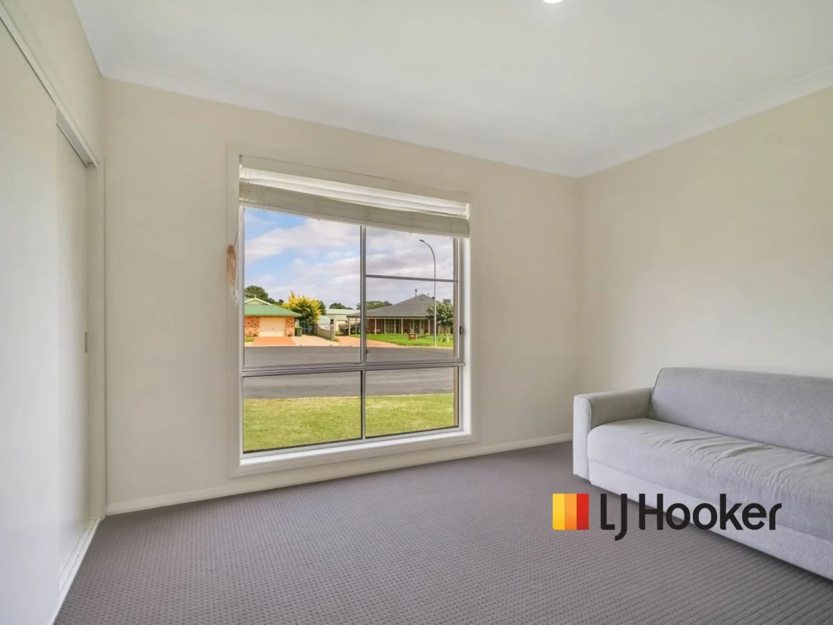 Additional image 19 of 108 Maple Cresent, Narromine NSW 2821