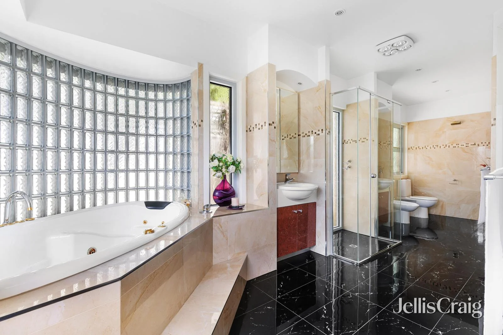 Additional image 8 of 2/16 Lesley Street, Camberwell VIC 3124