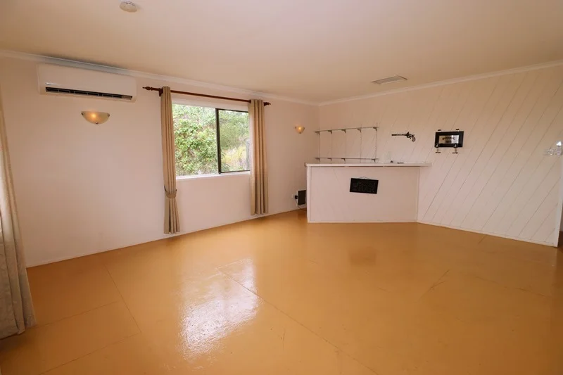 Additional image 11 of 33 Sutton Street, Mount Isa QLD 4825