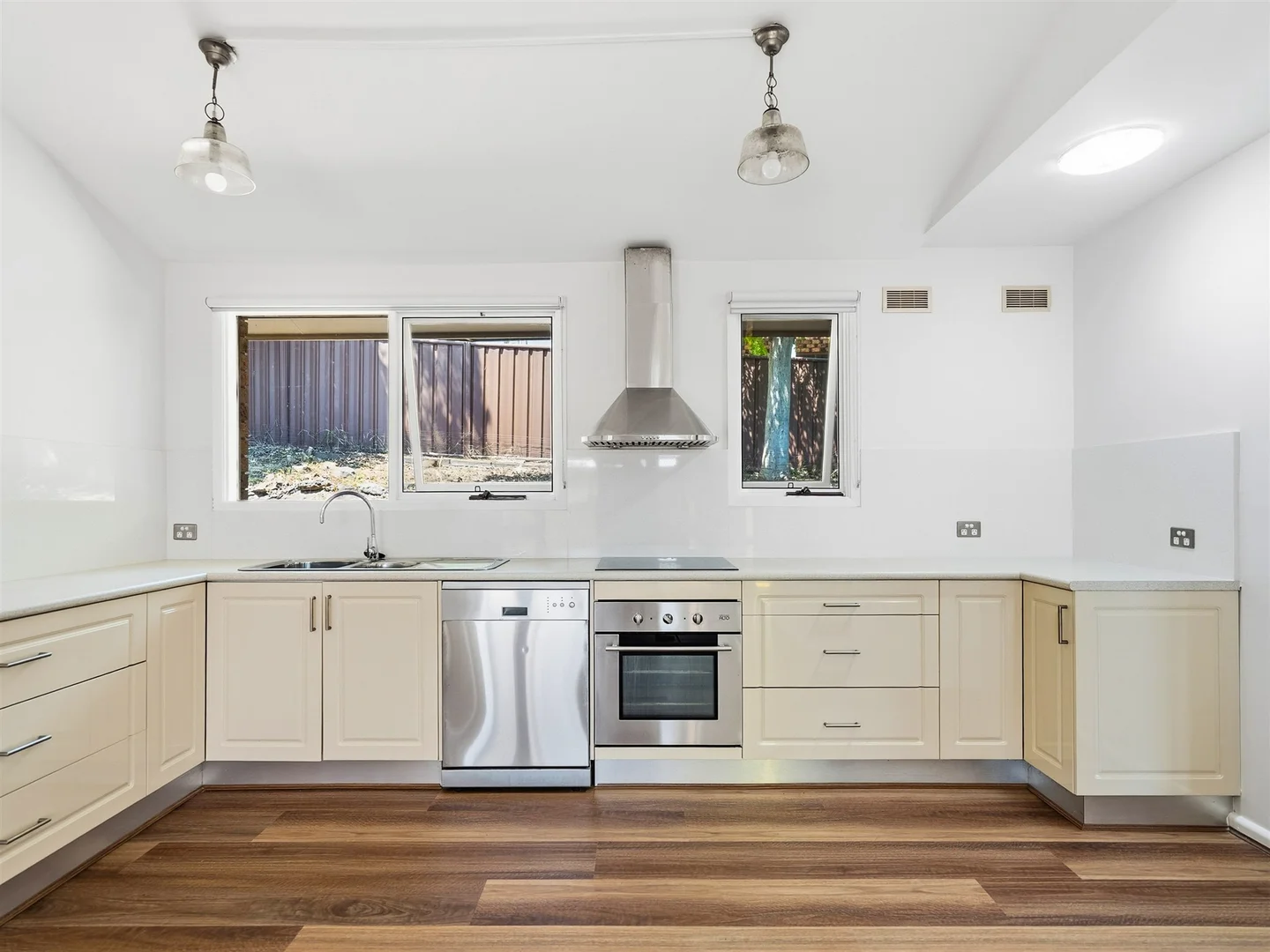 Additional image 7 of 14 Lavinia Pl, Ambarvale NSW 2560