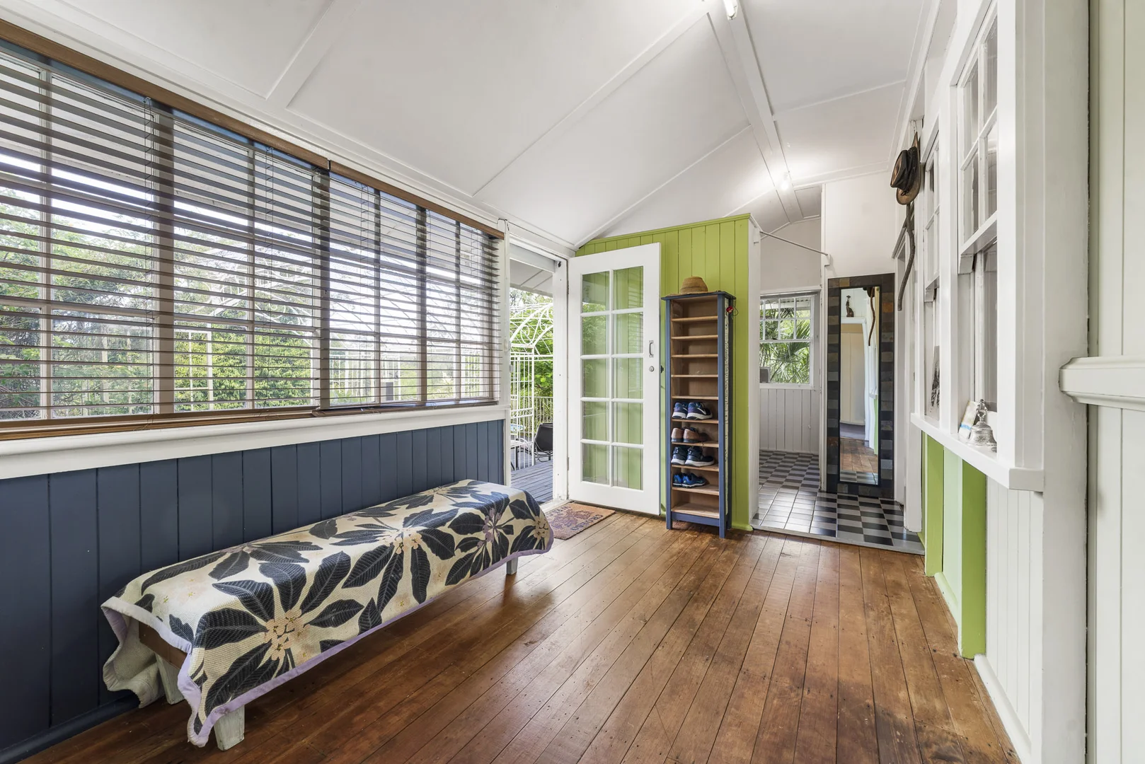 Additional image 10 of 220 Gittins Road, Postmans Ridge QLD 4352