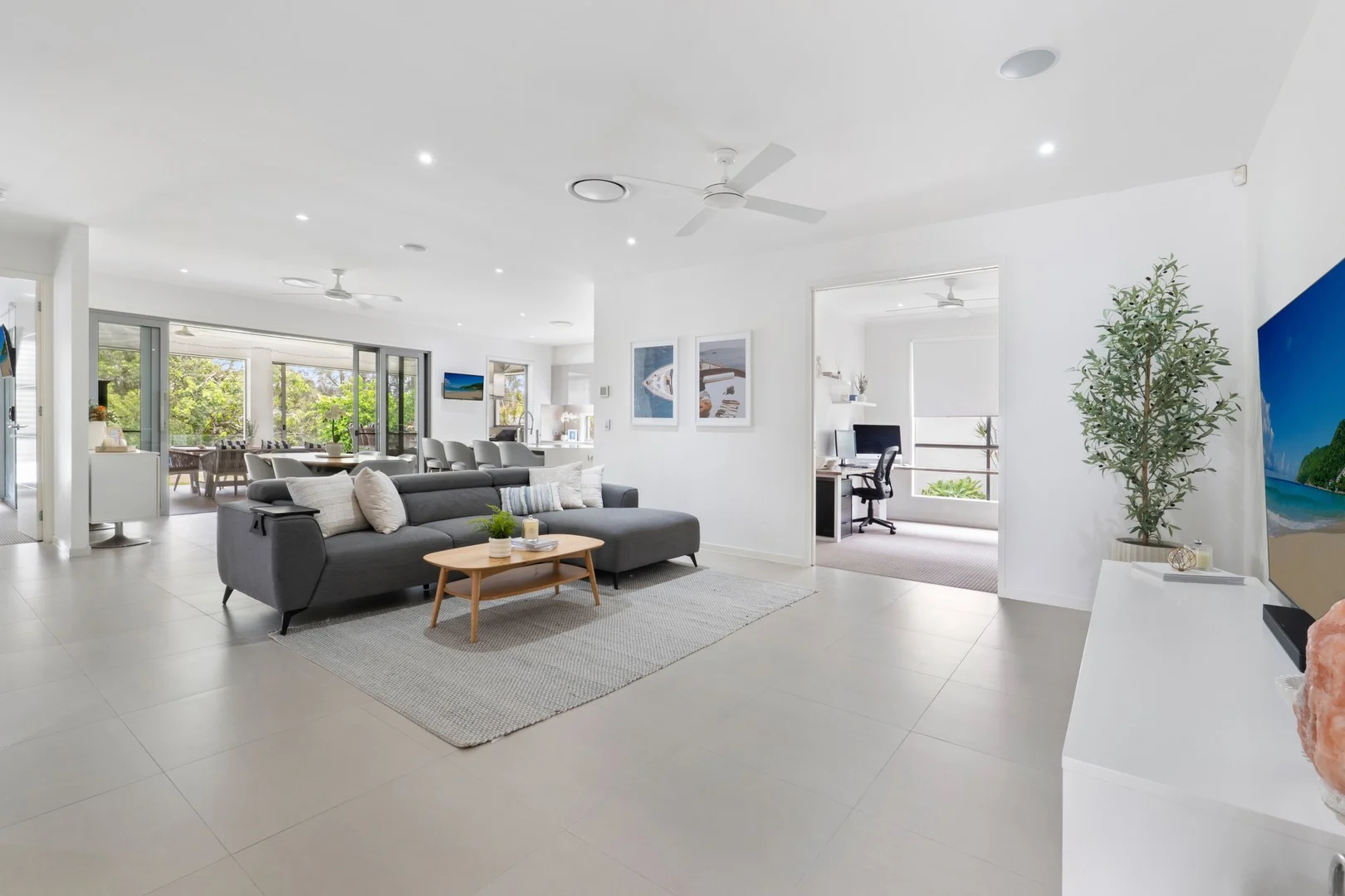 Additional image 4 of 8 Waterside Esplanade, Helensvale QLD 4212