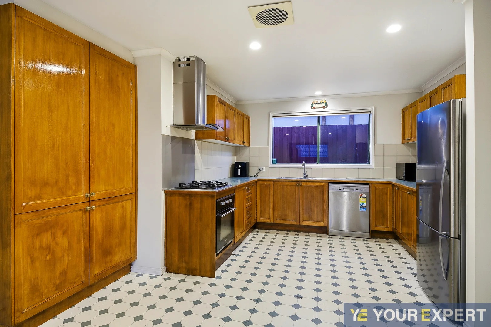 Additional image 8 of 106 Oakgrove Drive, Narre Warren South VIC 3805