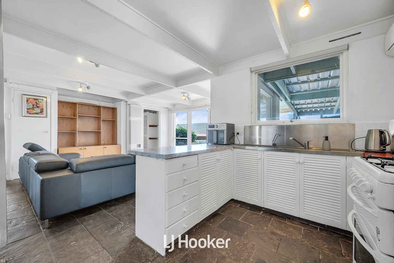 Additional image 5 of 68 Heatherton Road, Endeavour Hills VIC 3802