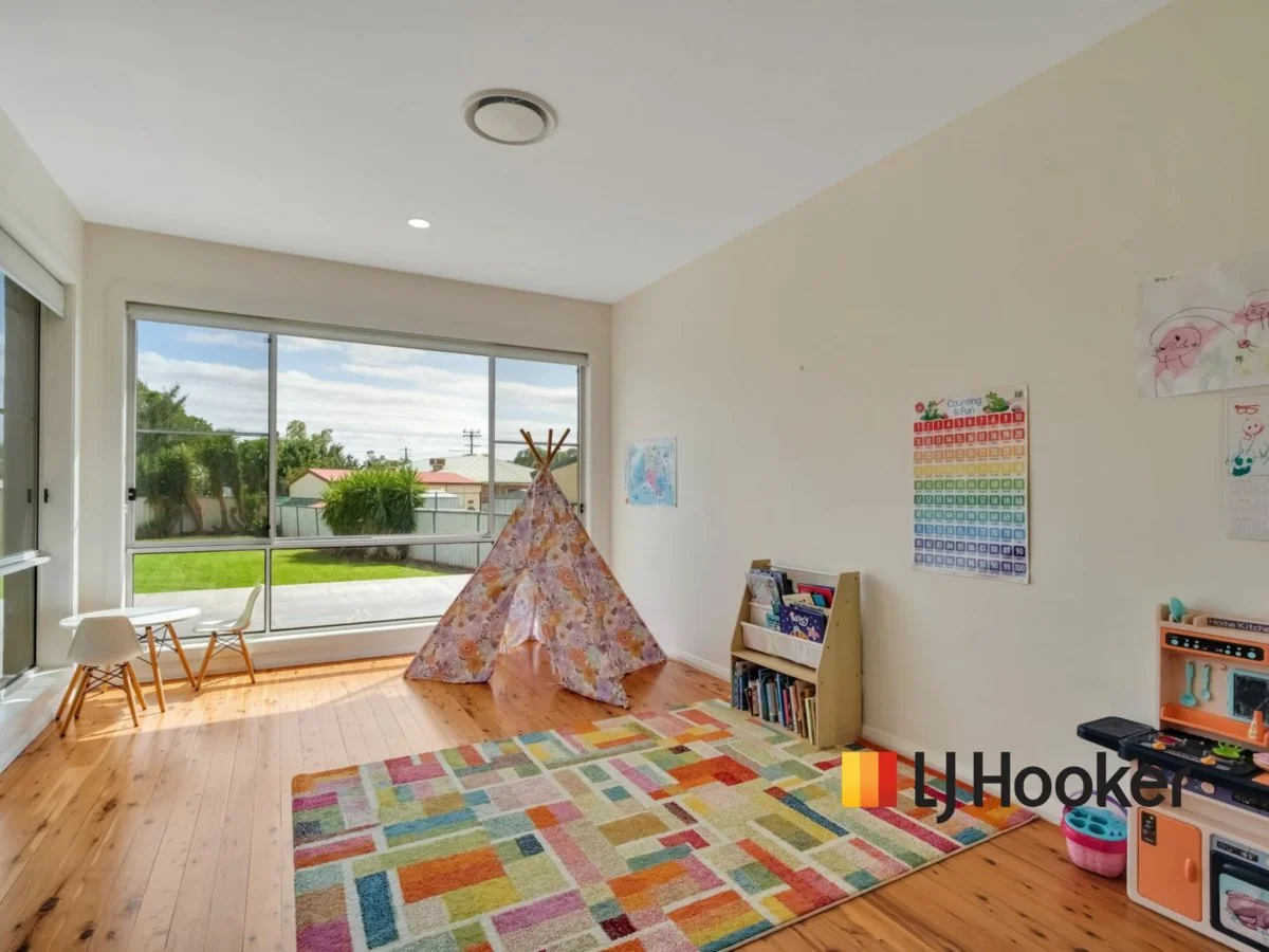 Additional image 21 of 108 Maple Cresent, Narromine NSW 2821