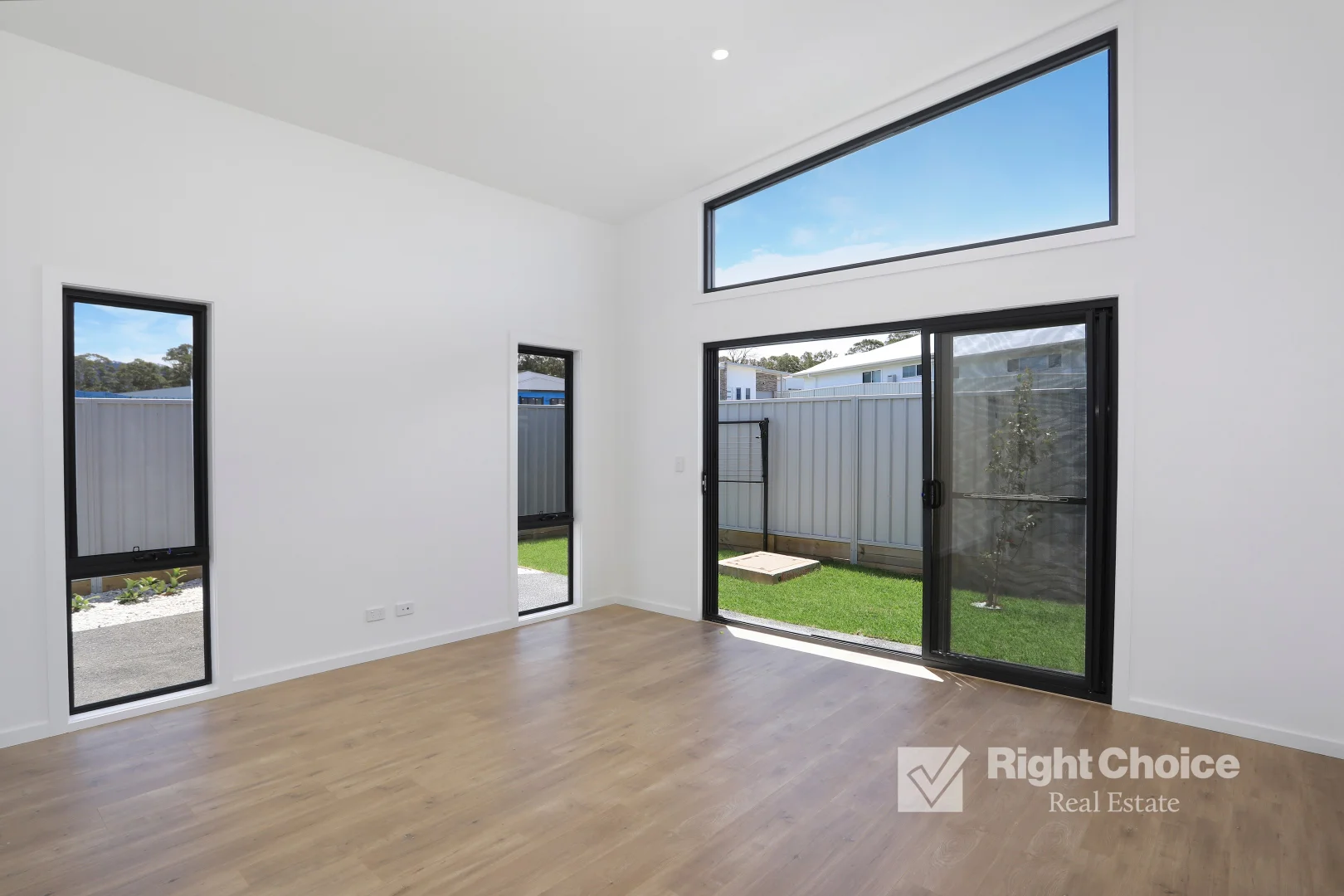 Additional image 3 of 28 Wedgetail Street, Badagarang NSW 2540