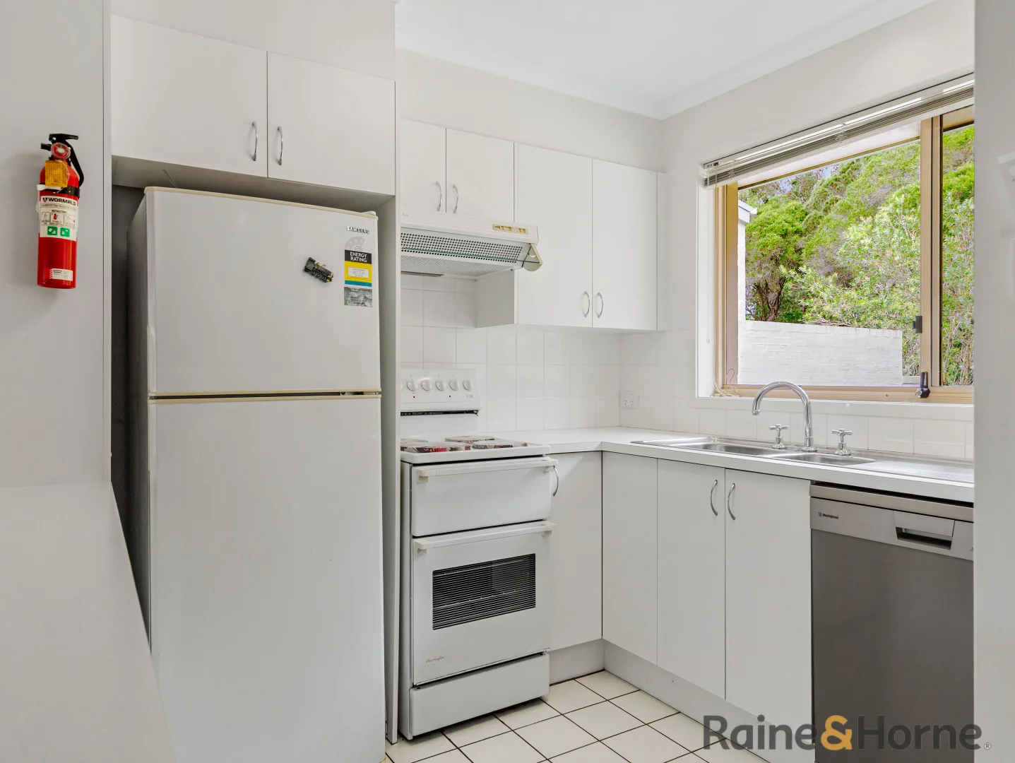 Additional image 6 of 20/12-18 Newth Place, Surf Beach NSW 2536