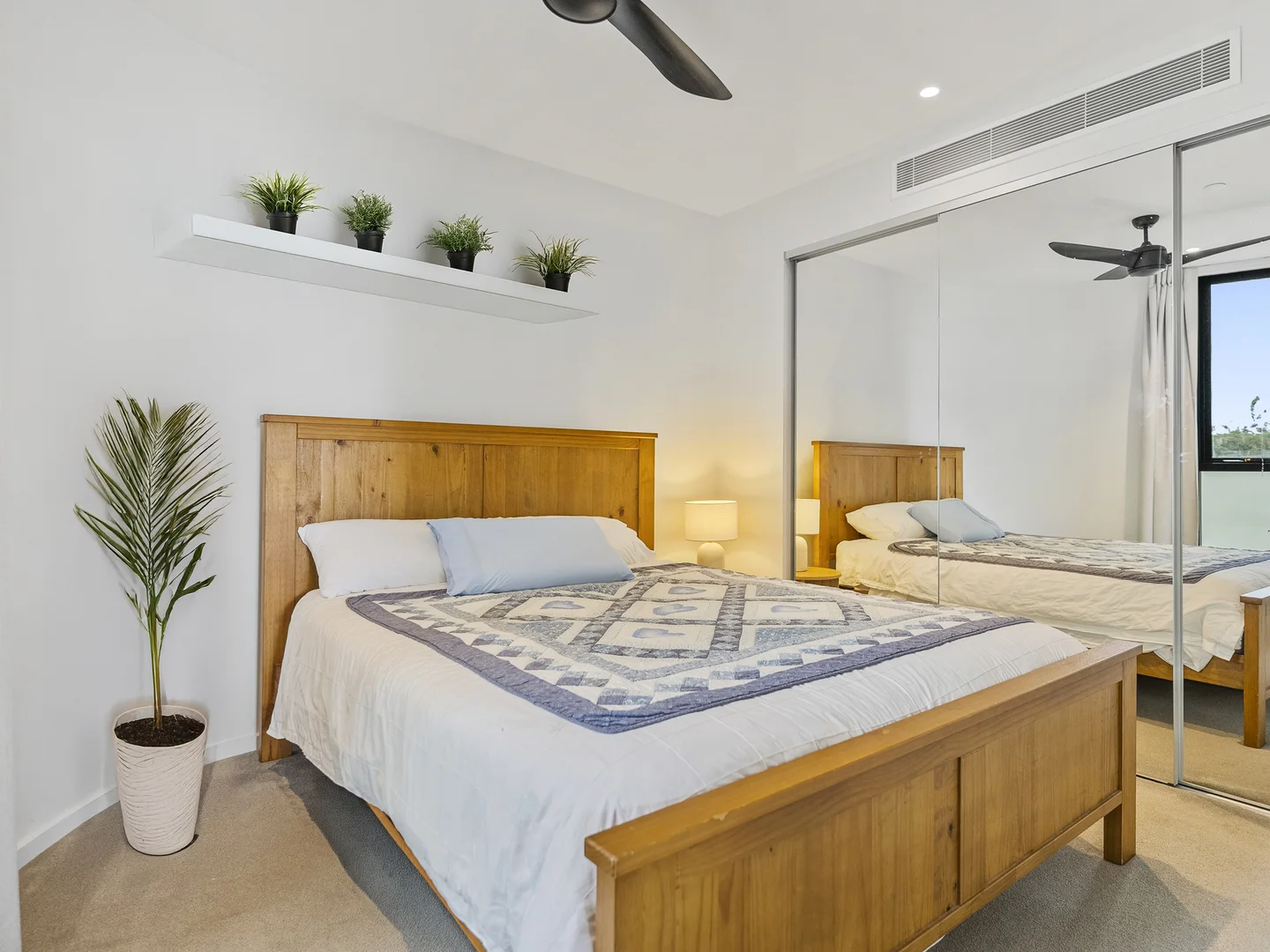 Additional image 11 of 2204/1328 Gold Coast Highway, Palm Beach QLD 4221
