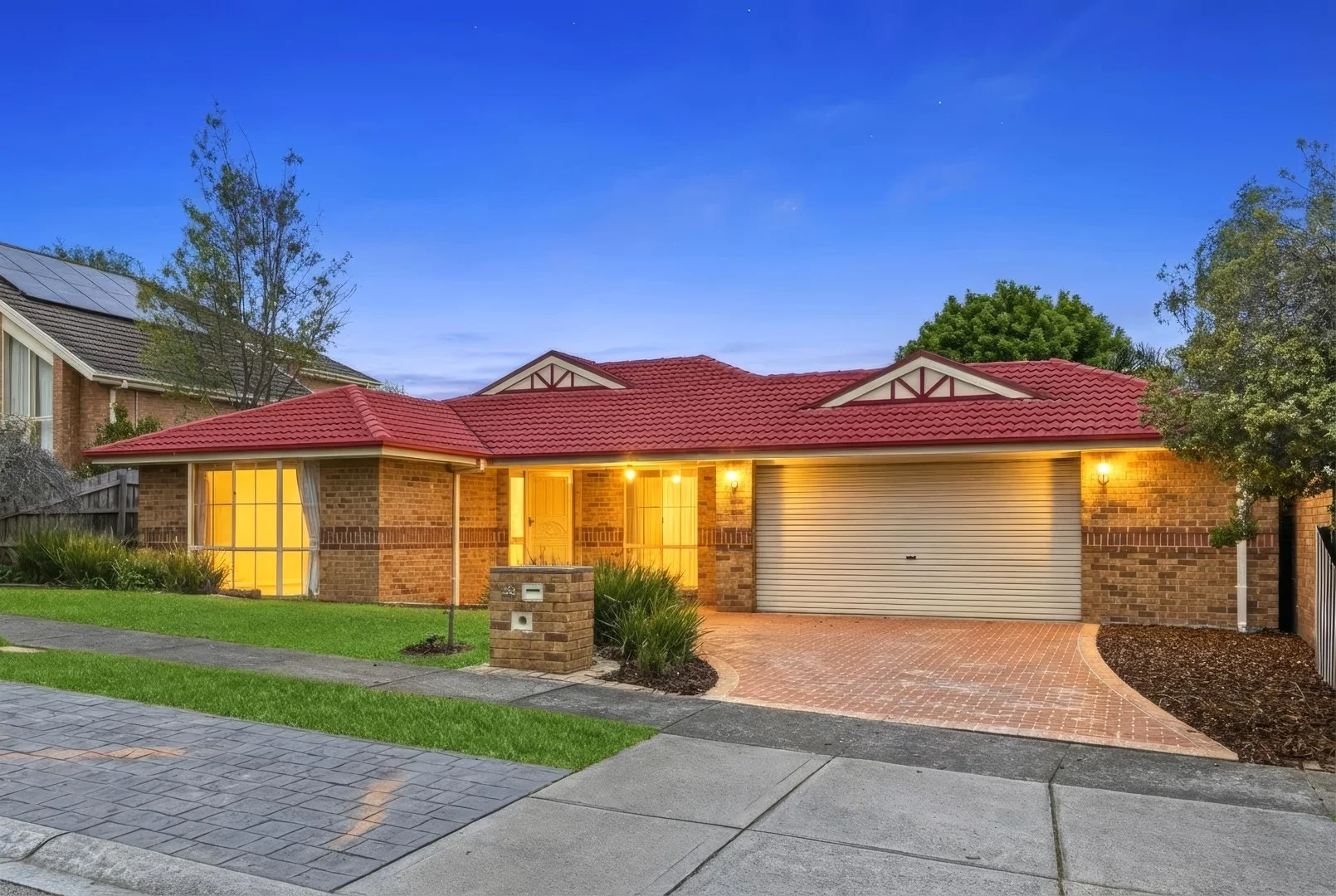 25 Moonbeam Close, Narre Warren South VIC 3805