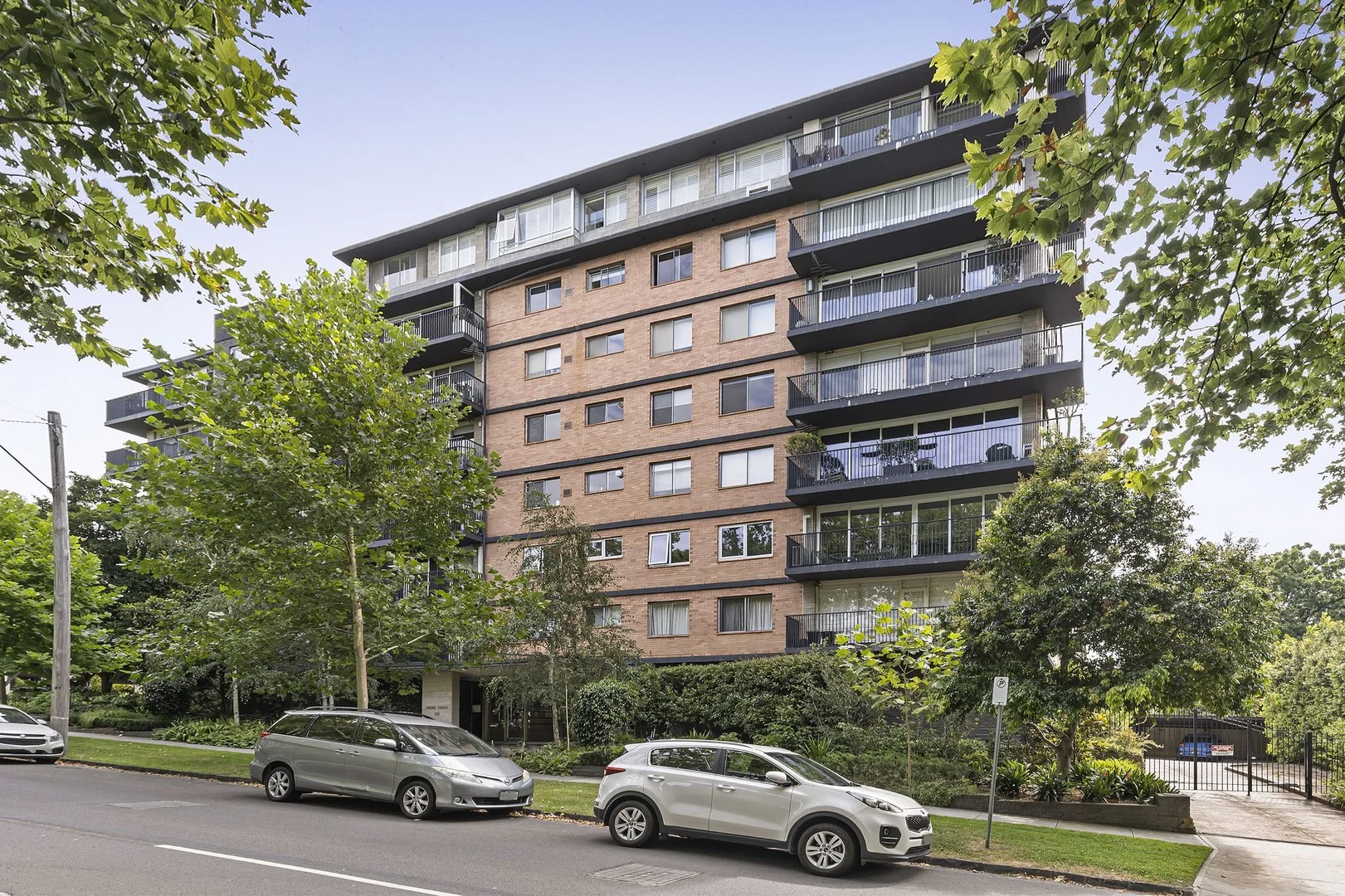 9/723 Orrong Road, Toorak VIC 3142