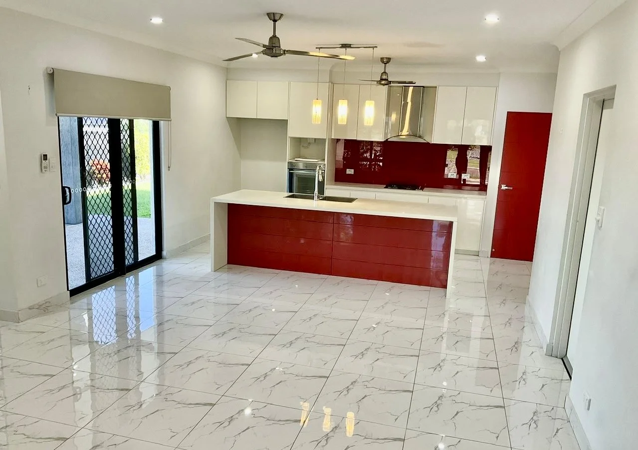 Additional image 9 of Zuccoli NT 0832