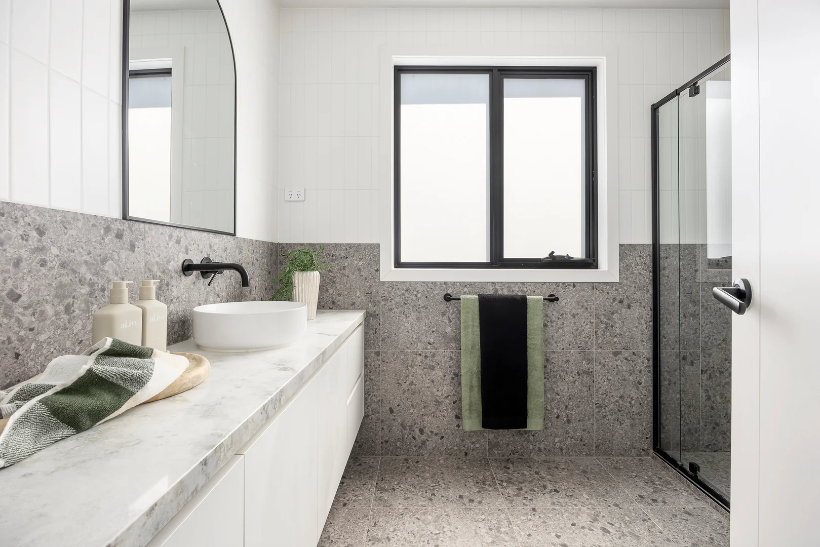 Additional image 5 of 3/10 Ramleh Road, Reservoir VIC 3073