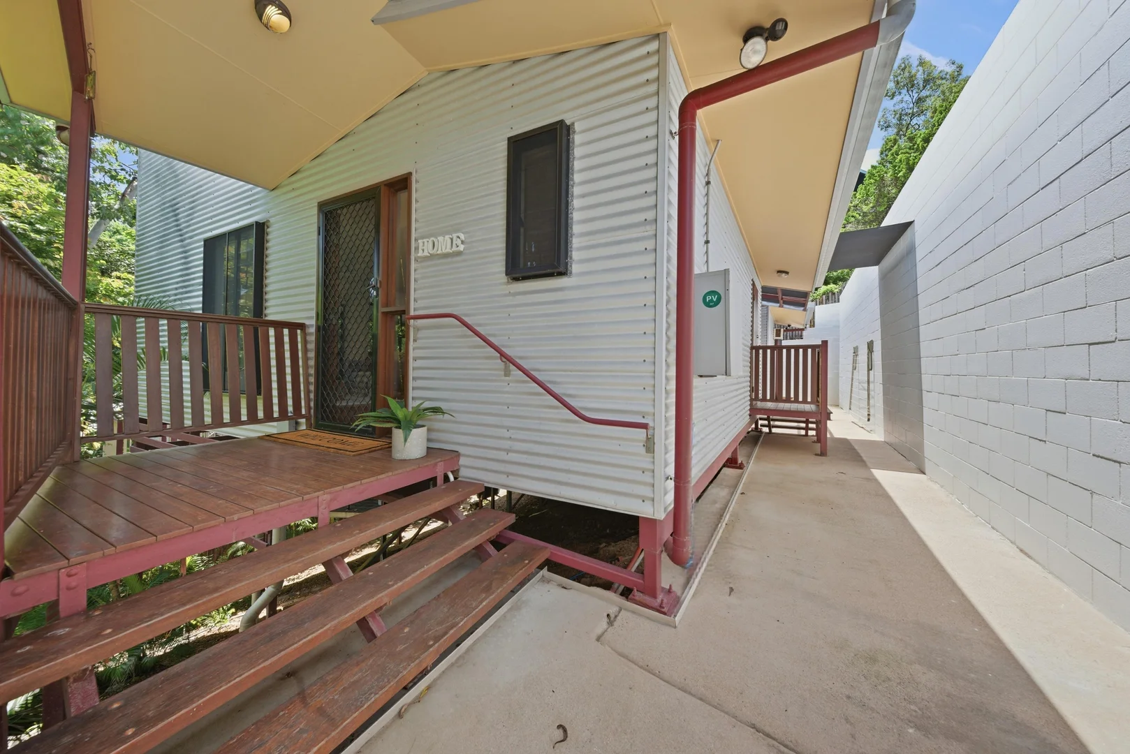 Additional image 24 of 2/6 Grange Court, Castle Hill QLD 4810