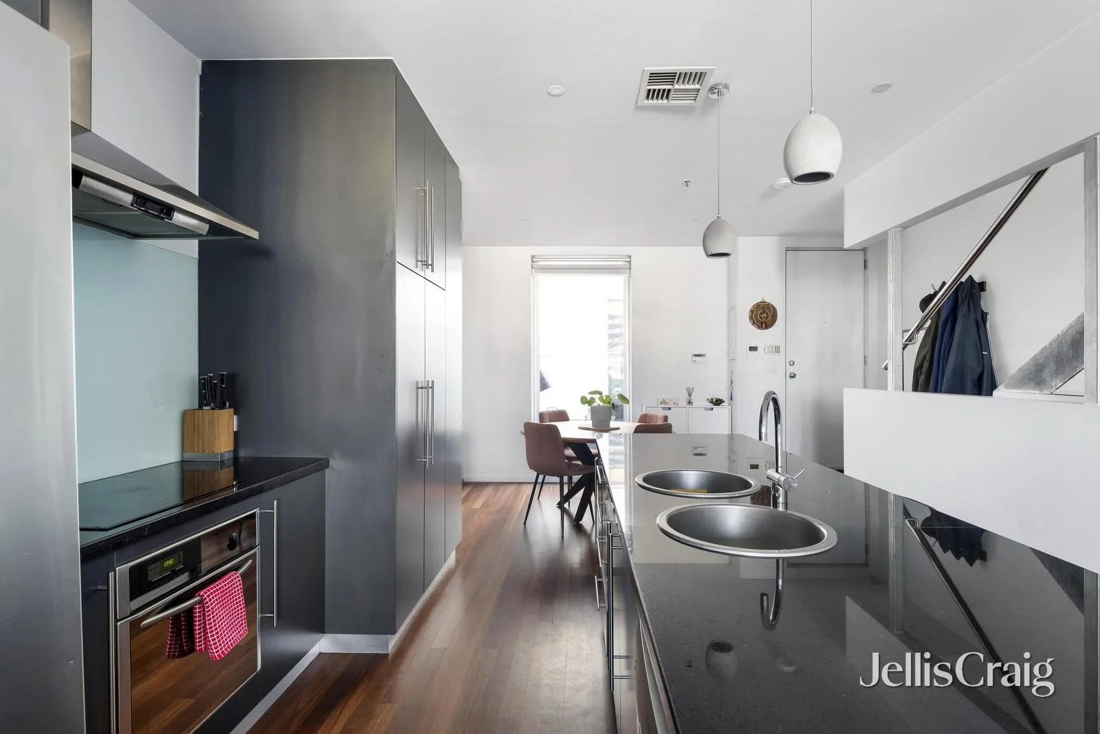 Additional image 5 of 18/66 Montague Street, South Melbourne VIC 3205