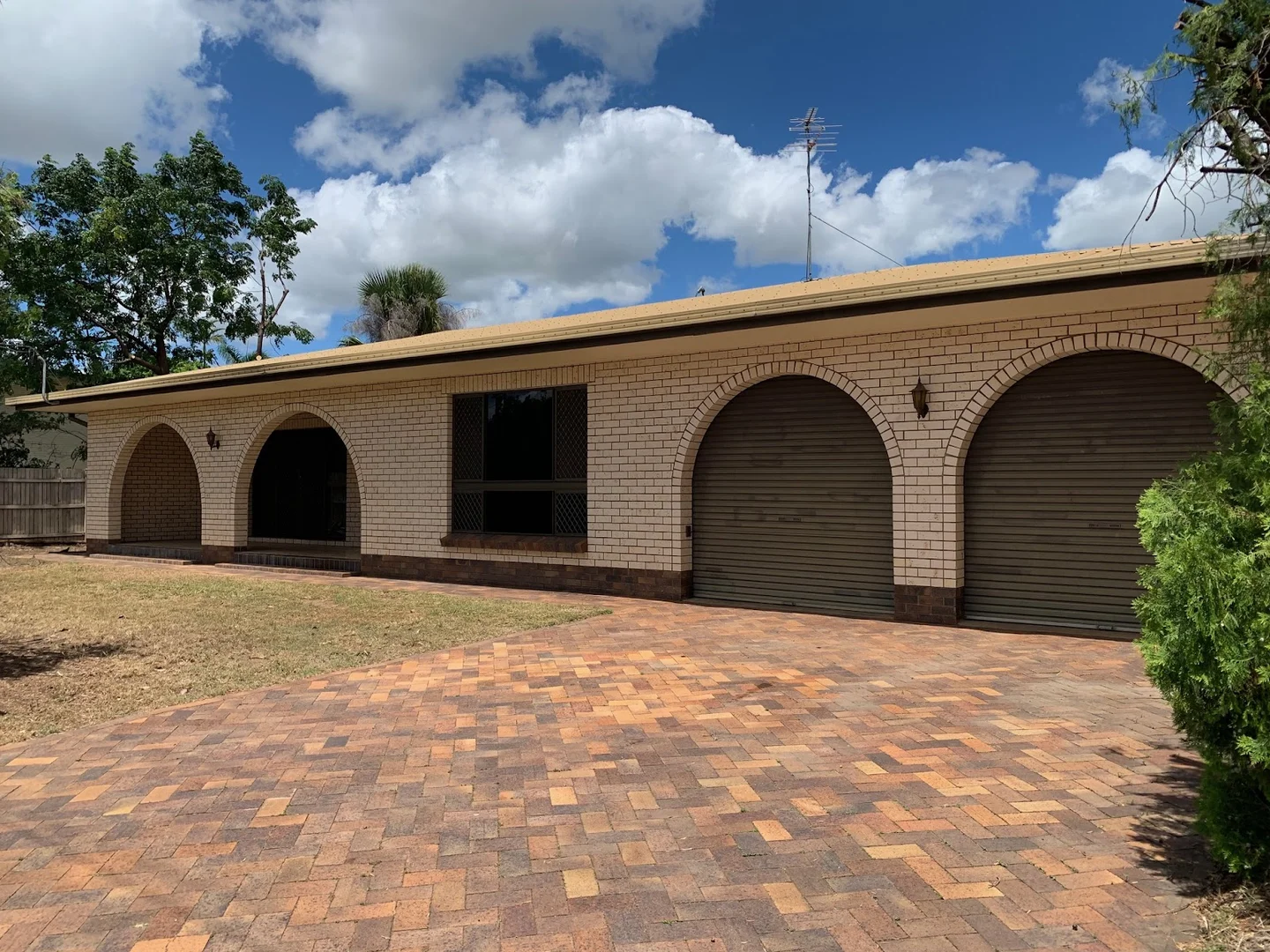 Additional image 2 of 14 Theresa Street, Emerald QLD 4720