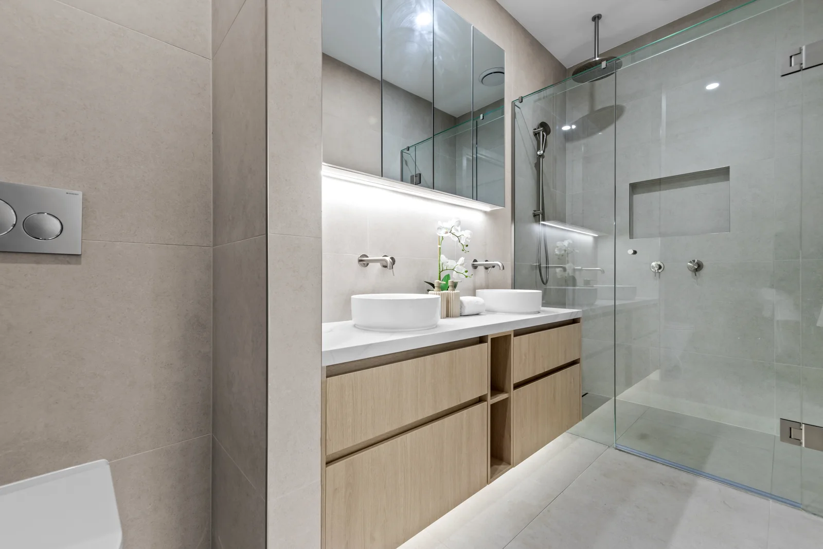 Additional image 11 of 21 Douglas Street, Blackburn North VIC 3130