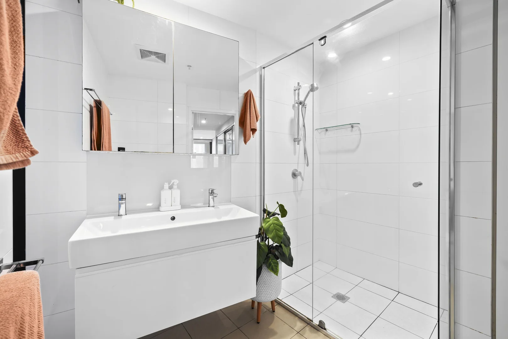 Additional image 10 of 20012/37d Harbour Road, Hamilton QLD 4007