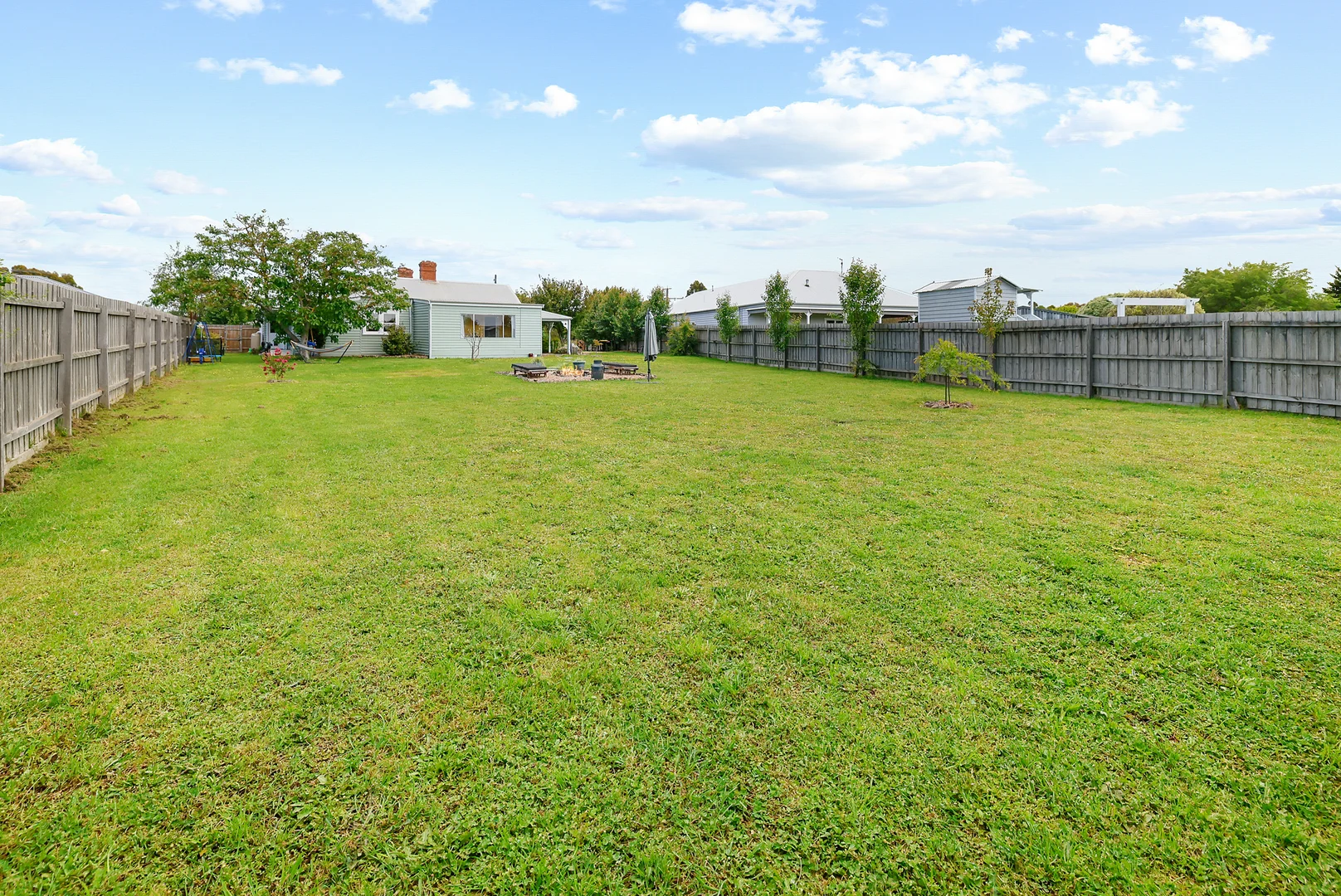 Additional image 27 of 14 Roger Street, Romsey VIC 3434